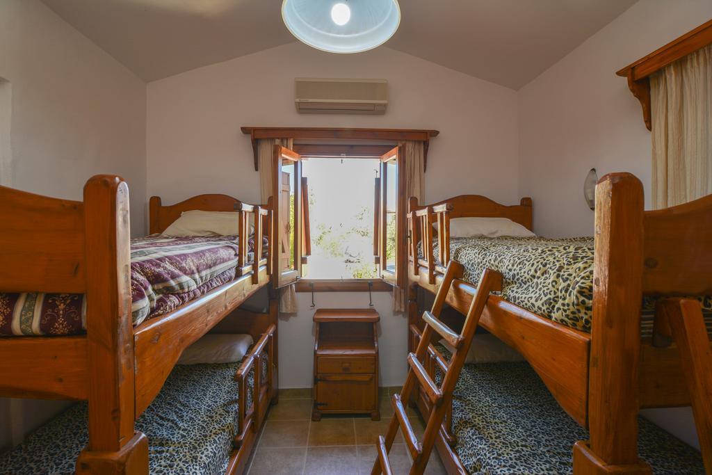 La Estancia Polis Екстер'єр фото